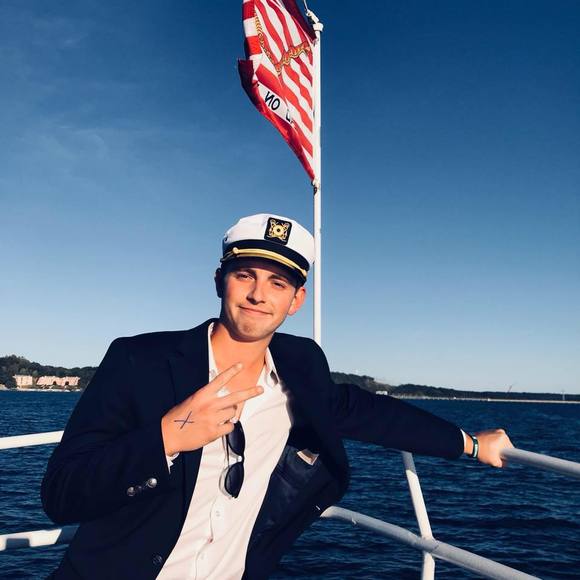 Meet your Posher, Steven - Picture 1 of 1